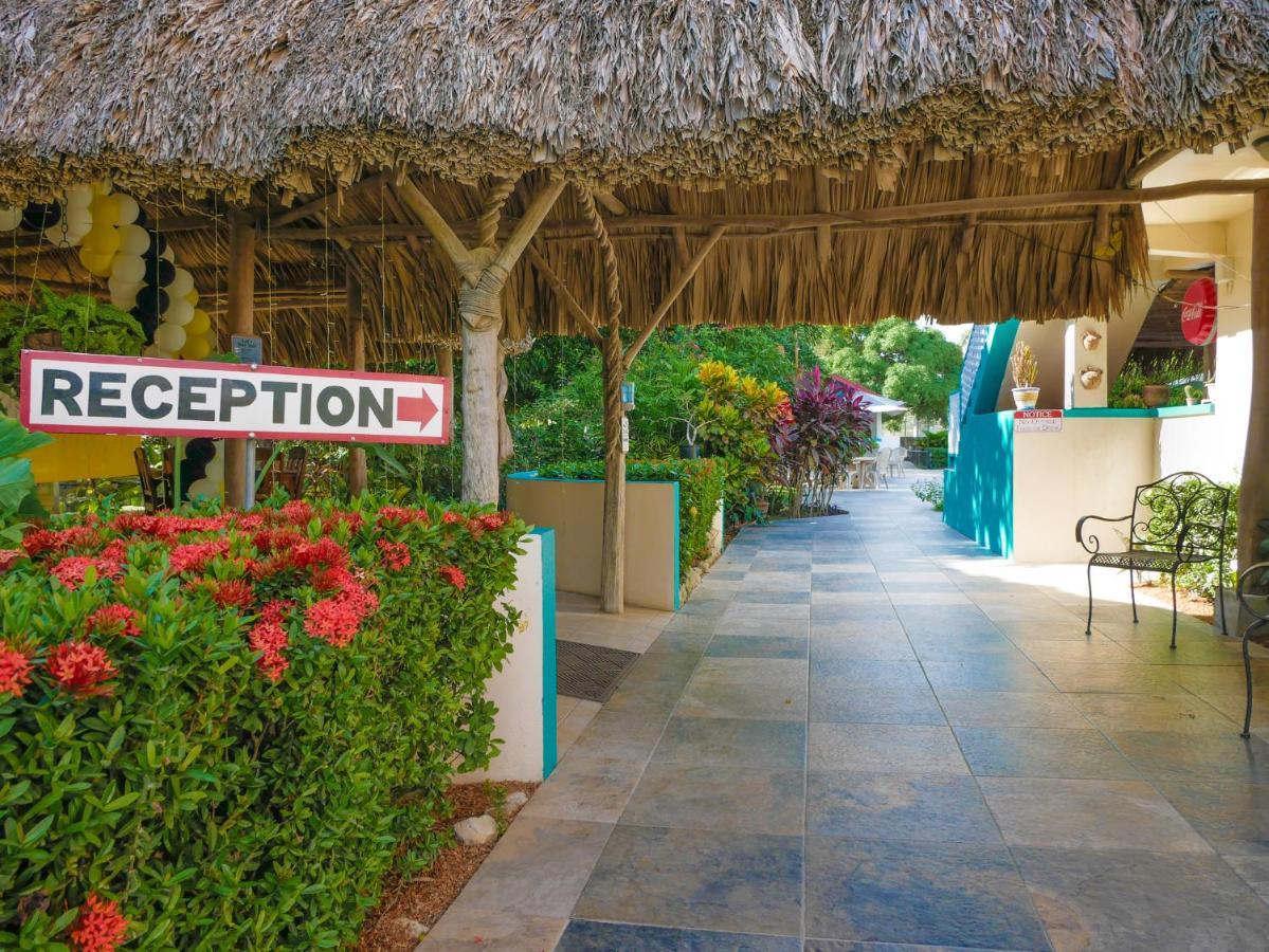 Drift Inn Cayo Santa Elena Exteriör bild