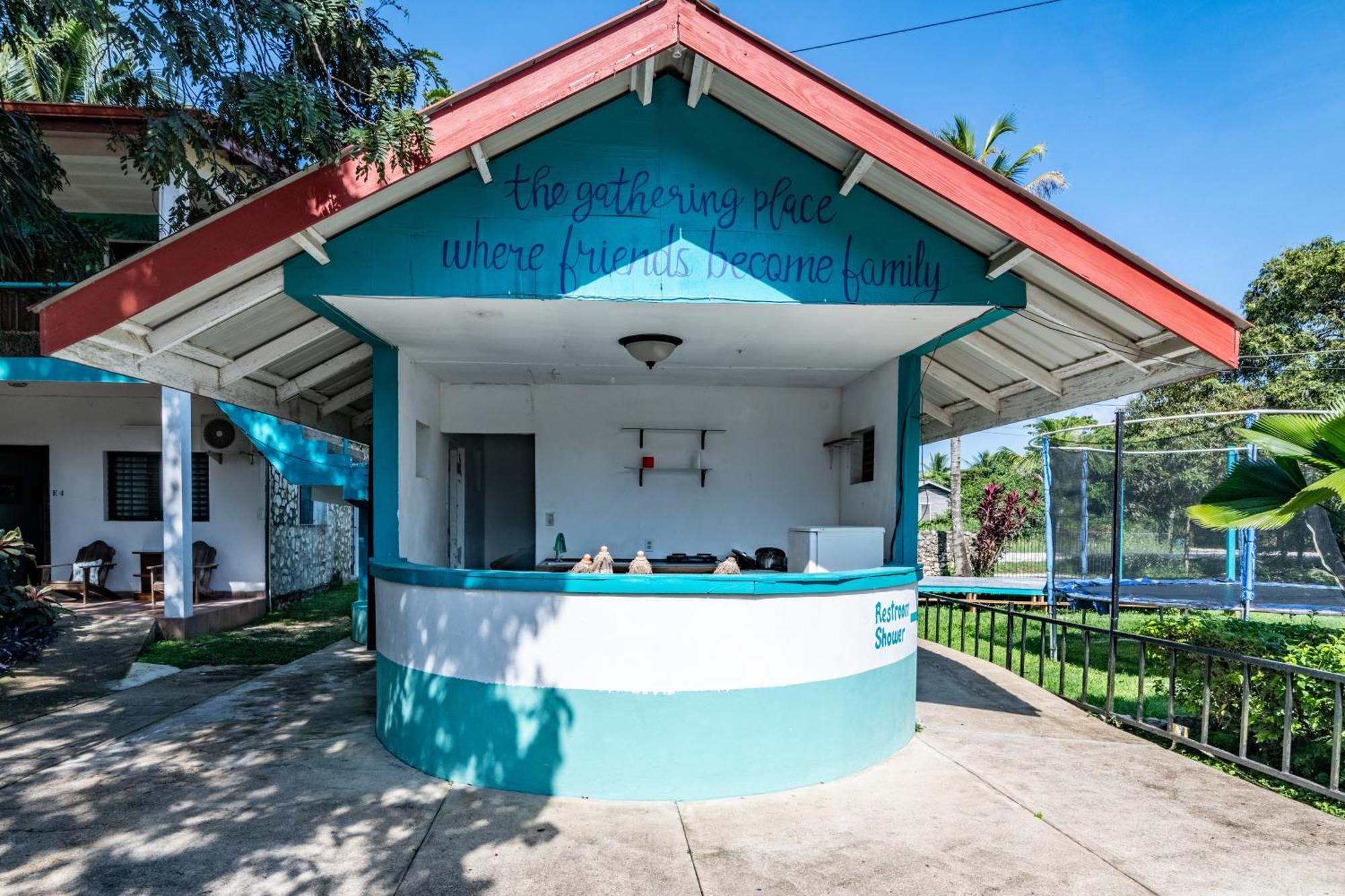Drift Inn Cayo Santa Elena Exteriör bild